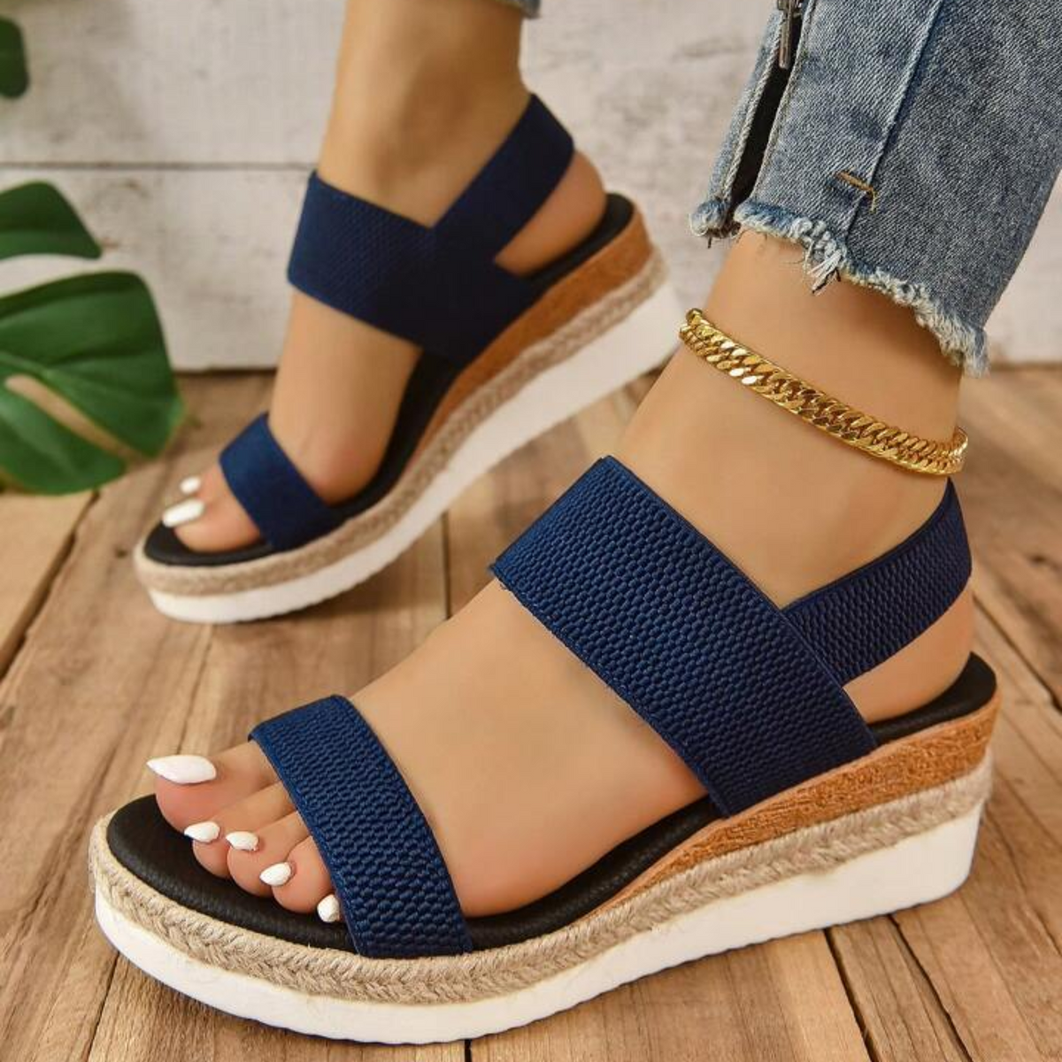 Sandália Feminina Aurora - Moderna, Elegante e Confortável