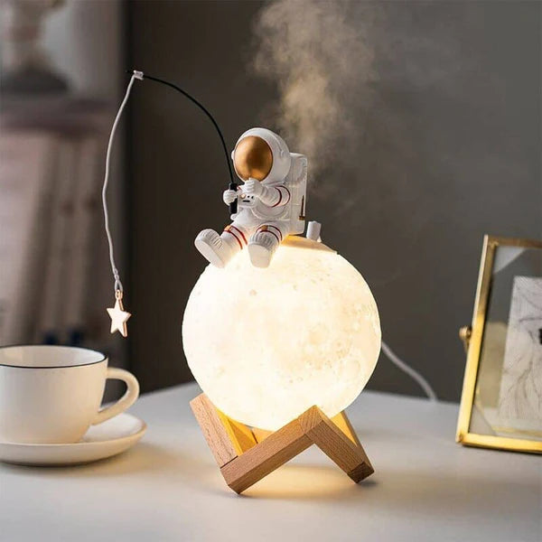 Luminária de Mesa e Umidificador de Ar Astronauta